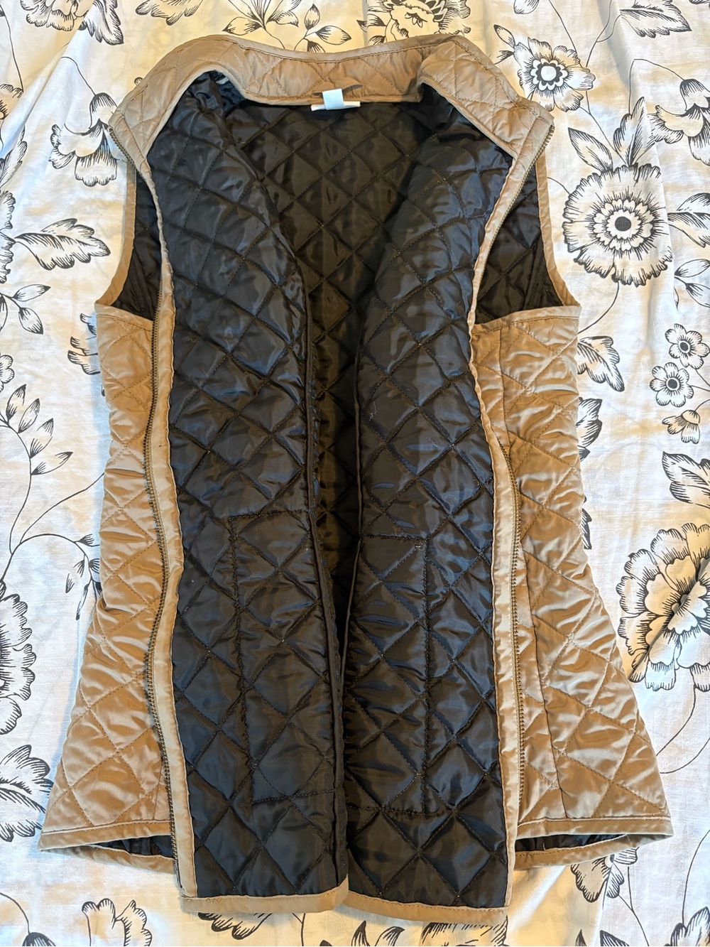J. Jill Heritage Quilted Vest in Taupe - Picture 3 of 3